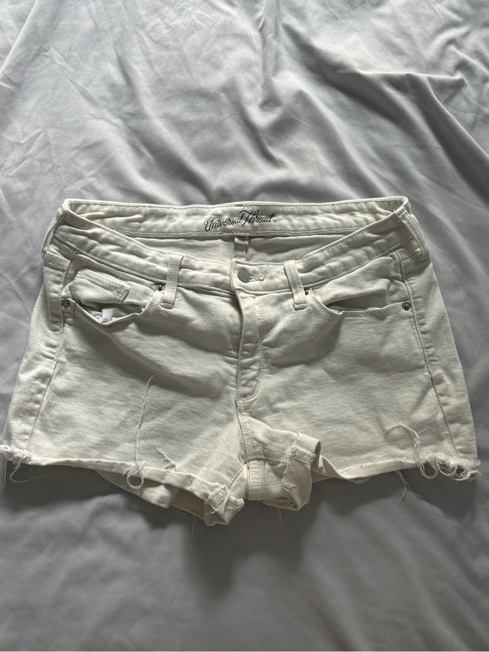 Universal Thread Off-White Distressed Denim Cutoff Shorts